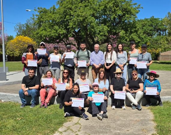 Cierre del curso “Diseño y Mantenimiento de Espacios Verdes” en Monte Vera