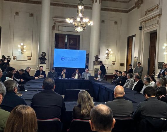Economía y desarrollo productivo en debate.